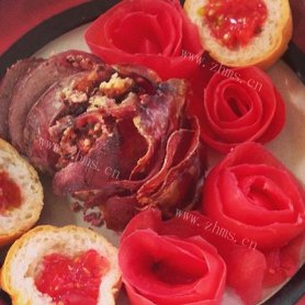 蕃茄玫瑰之烤夹馅猪心