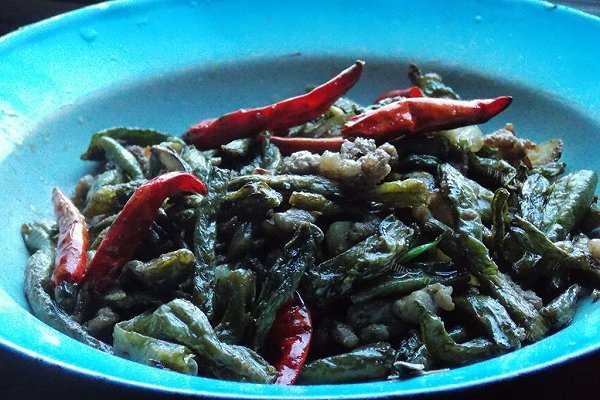 俊式干煸豆角