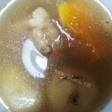 猪蹄青木瓜荸荠眉豆汤