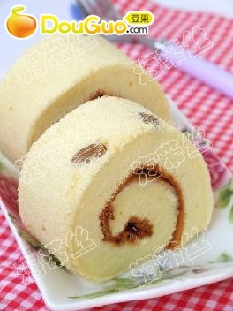 美味葡萄干蛋糕卷