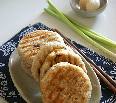 葱香猪肉馅饼