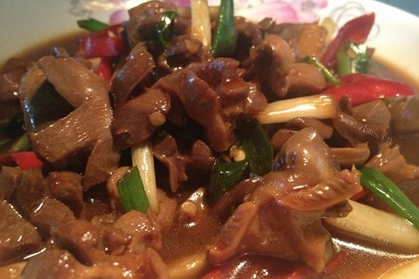 家常爆炒辣子鸡肾