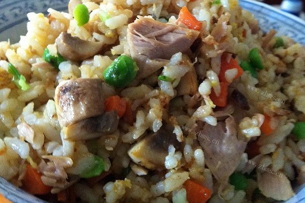 美味私厨之金枪鱼蛋炒饭