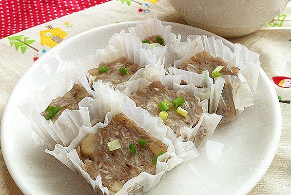 广式腊味芋头糕