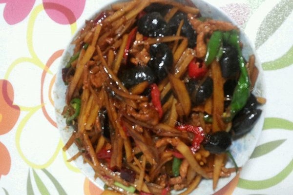 家庭版土豆肉丝