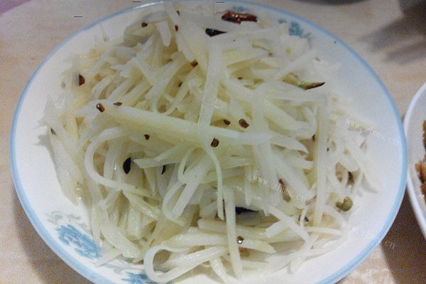 炝拌土豆丝