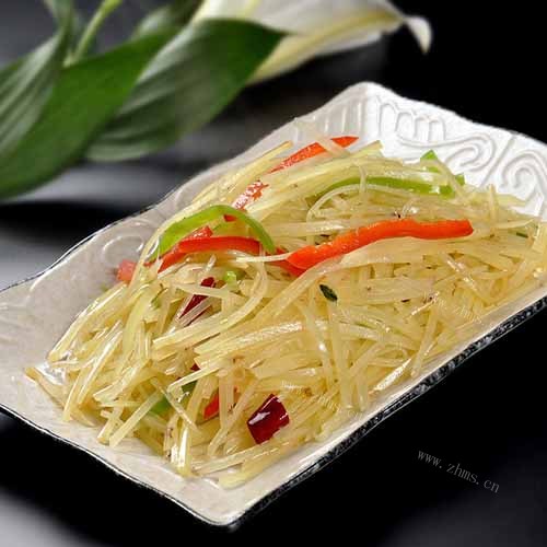 常吃不腻的清炒土豆丝