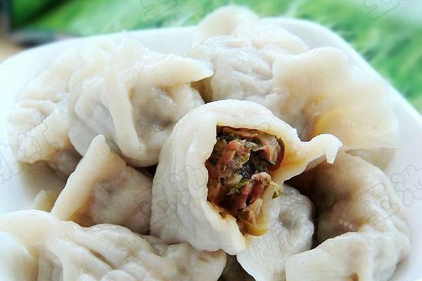 香椿鲜肉饺子