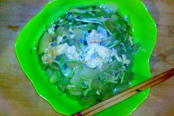 西葫芦炒鸡蛋