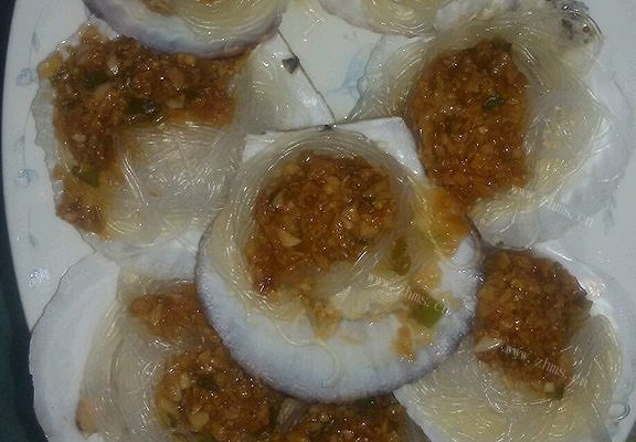 蒜蓉粉丝蒸扇贝