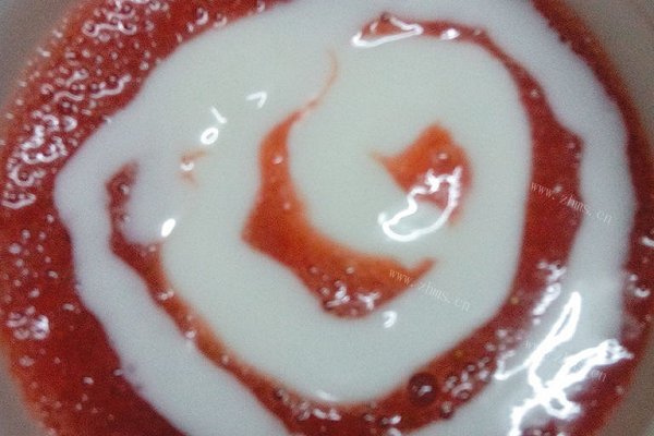 当草莓撞上酸奶
