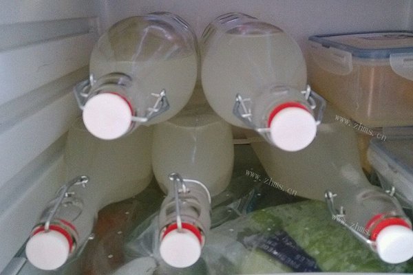 菠萝火龙果酵素