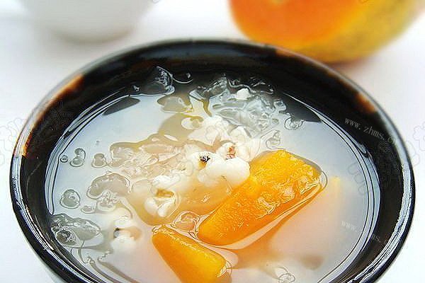 木瓜银耳薏米羹