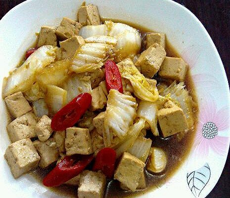 酱油白菜炖豆腐