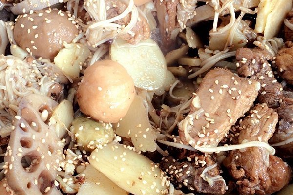 家常干锅排骨
