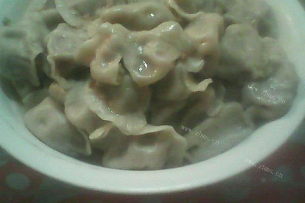 猪肉韭菜饺子