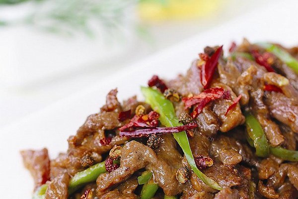 拉歌蒂尼菜谱：橙香牛肉丝