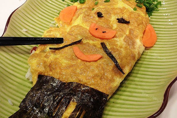 小猪鸡蛋包饭