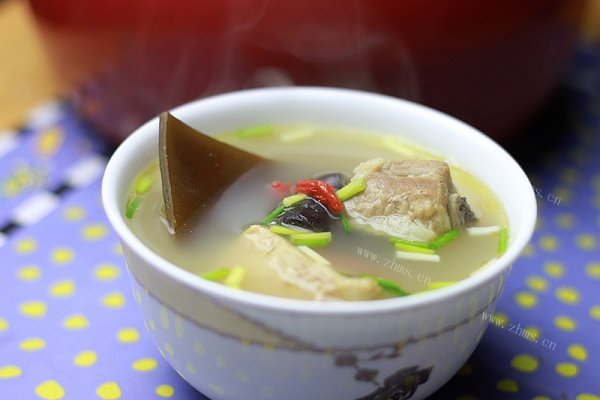 家常昆布骨头汤