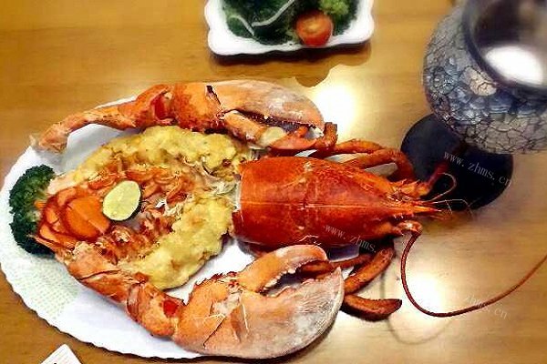 蒜蓉芝士焗龙虾