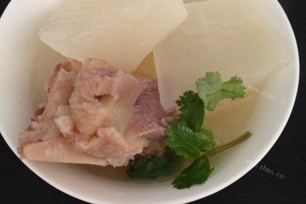 萝卜羊排汤