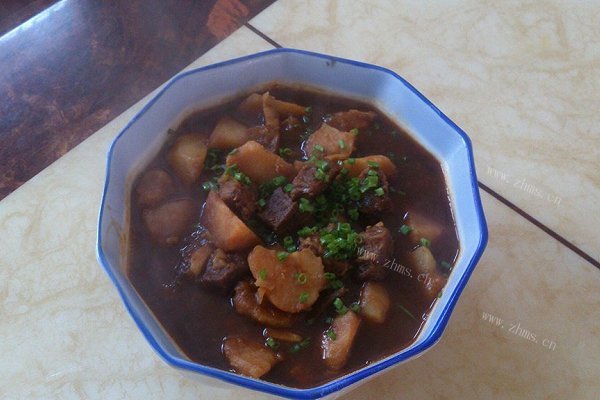 土豆烧牛肉
