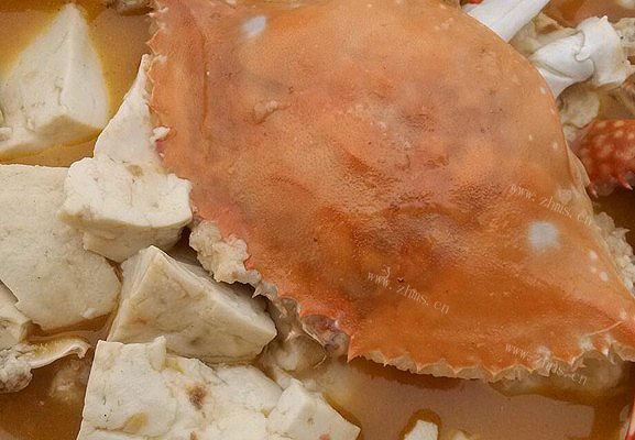 自制梭子蟹番茄豆腐汤