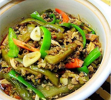 鱼香茄子煲