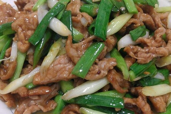 蒜苗炒肉