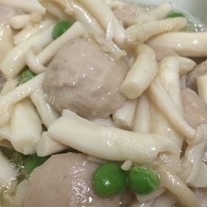 海鲜菇贡丸汤