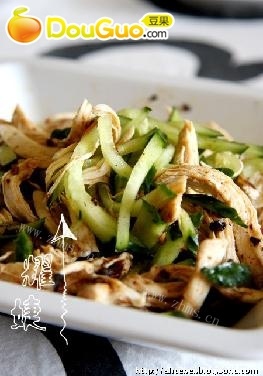 简单的鸡丝黄瓜
