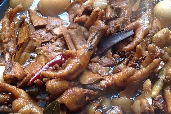 绝味卤鸡爪