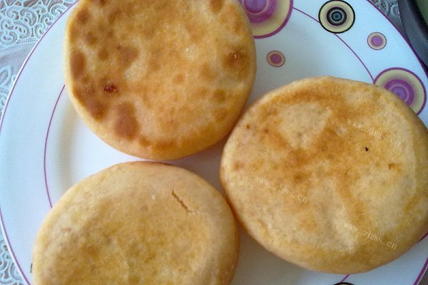 西红柿鸡蛋馅饼