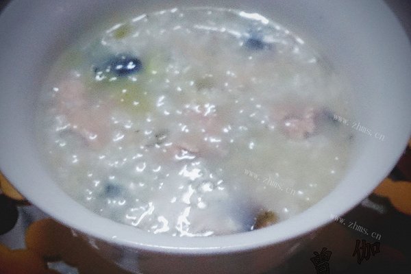 皮蛋瘦肉粥