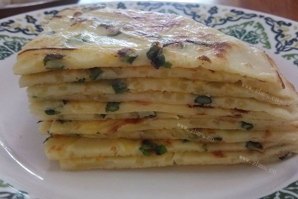 自制十分钟午餐-土豆鸡蛋煎饼