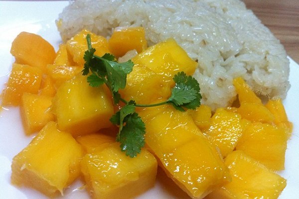 芒果糯米饭