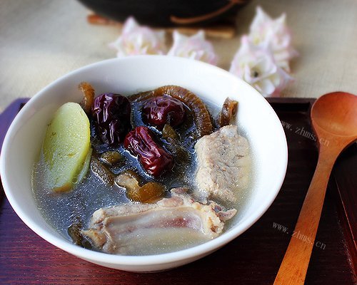 海茸排骨汤