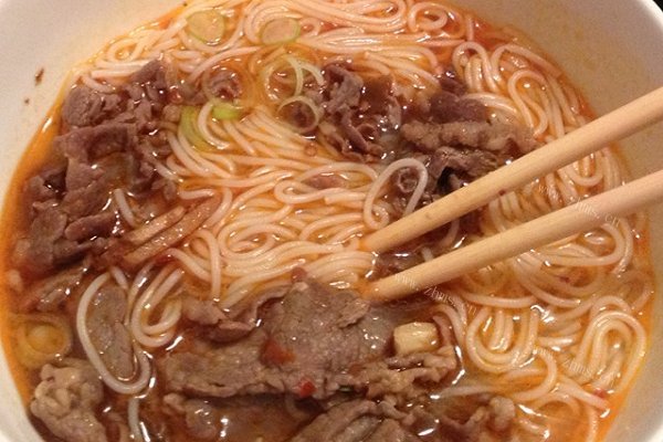 家常麻辣牛肉面
