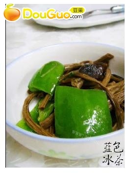 家常菜爆炒茶树菇
