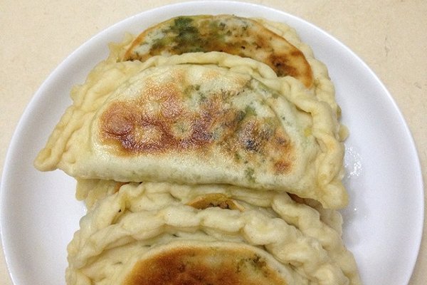 自制韭菜盒子
