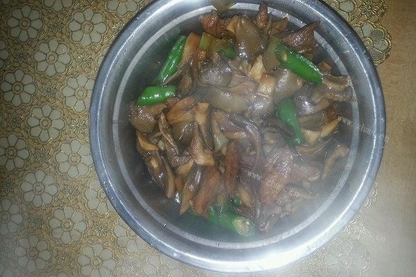 蘑菇炒肉