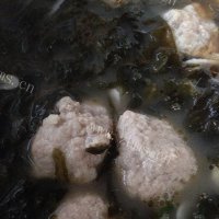 紫菜虾皮丸子汤