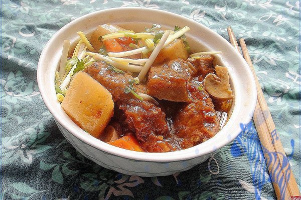 麻辣香浓-碗蒸牛肉