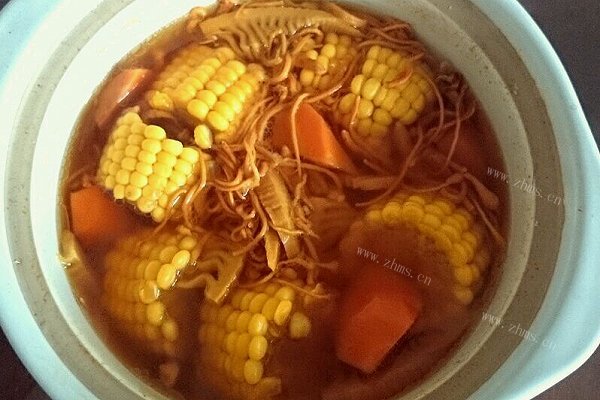 虫草花玉米汤