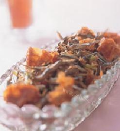 家常丁香拌油条