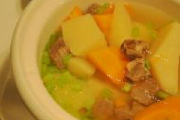 家常胡萝卜牛肉汤