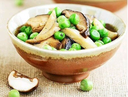 杂菇炒豌豆