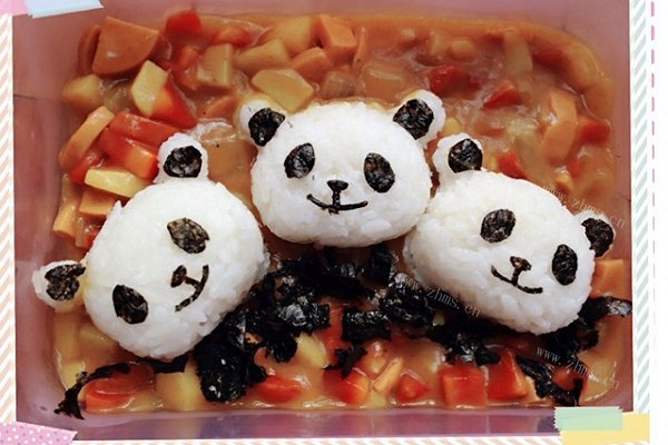 熊猫咖喱饭团