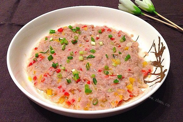彩椒蒸肉饼