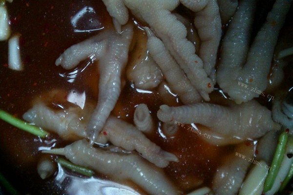 美味酸辣鸡爪